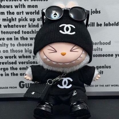 Celý Černý Chanel Outfit